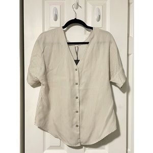 VETTA *NEW WITH TAGS* RARE Girlfriend Shirt top in Taupe Stripe, Size Small